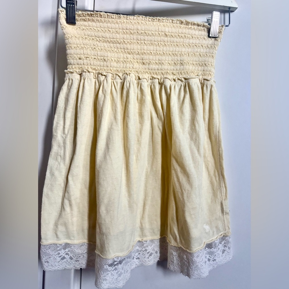 Abercrombie & Fitch Y2K strapless yellow tunic